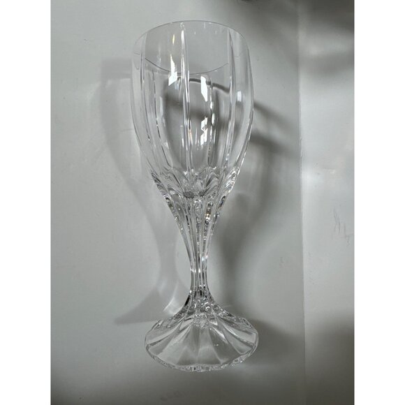 Wine / Water Glass Berkeley by Mikasa Set of 4 - Picture 6 of 10